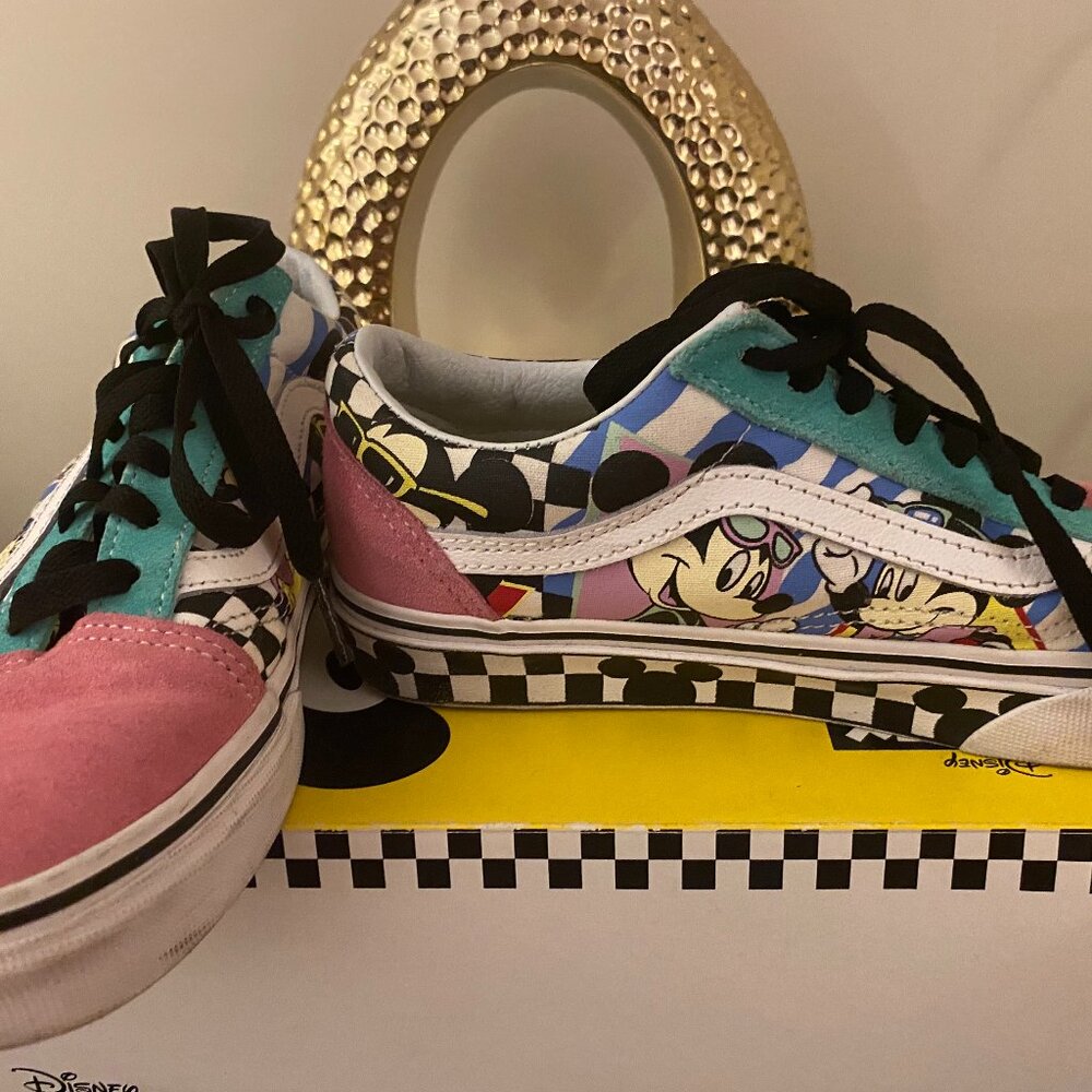 (Disney) 80's Mickey/True Old Skool Vans